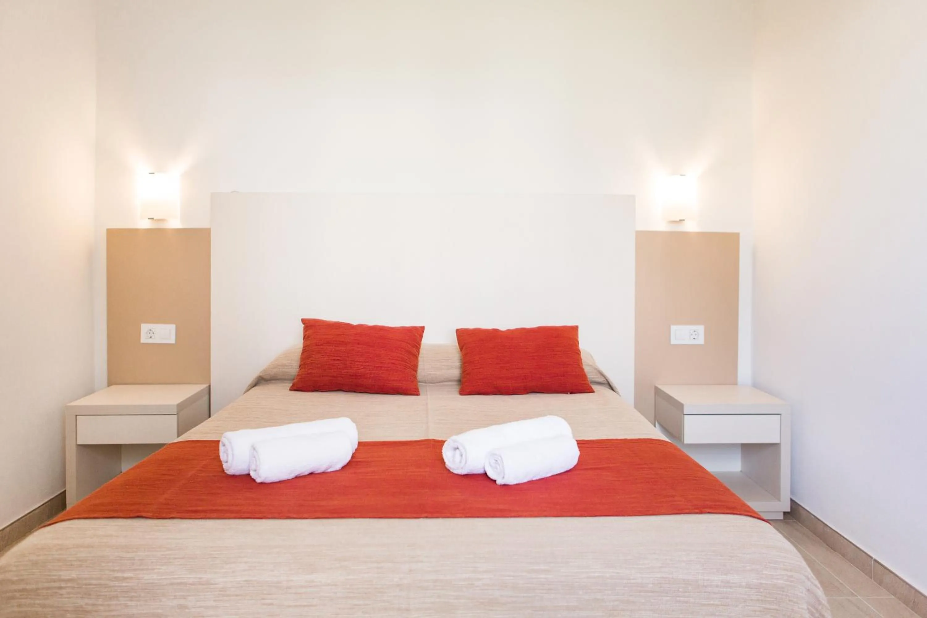 Bed in Sagitario Menorca Mar Adults only