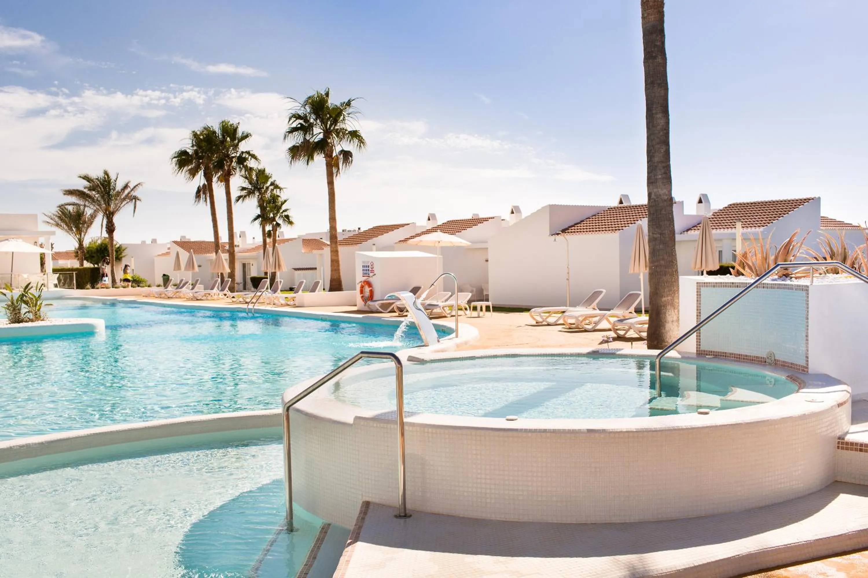 Swimming pool in Sagitario Menorca Mar Adults only