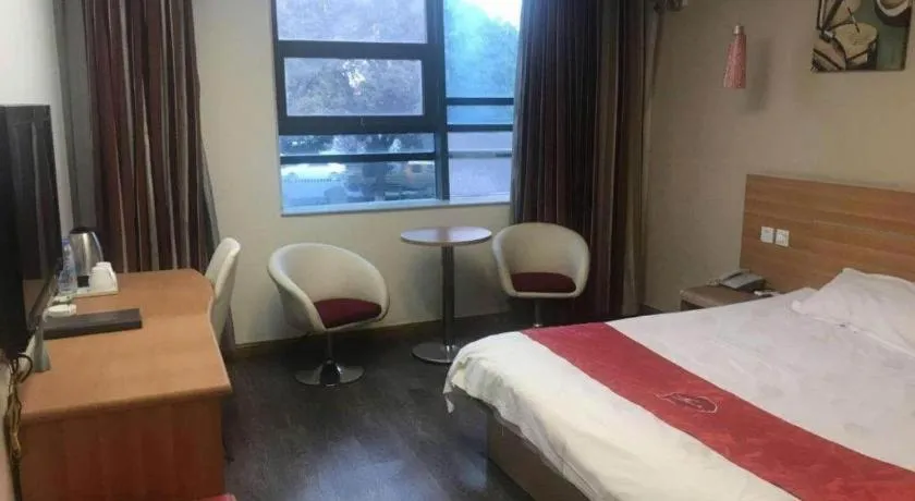 Bed in Thank Inn Plus Hotel Wuxi Xishan District Leather City