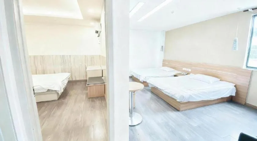 Bed in Thank Inn Plus Hotel Wuxi Xishan District Leather City