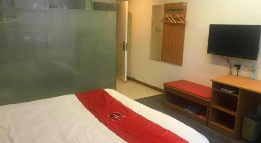 Bed in Thank Inn Plus Hotel Wuxi Xishan District Leather City