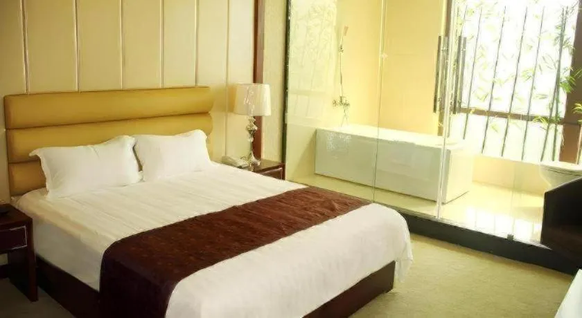 Bed in Shanghai Dikang Boutique Hotel