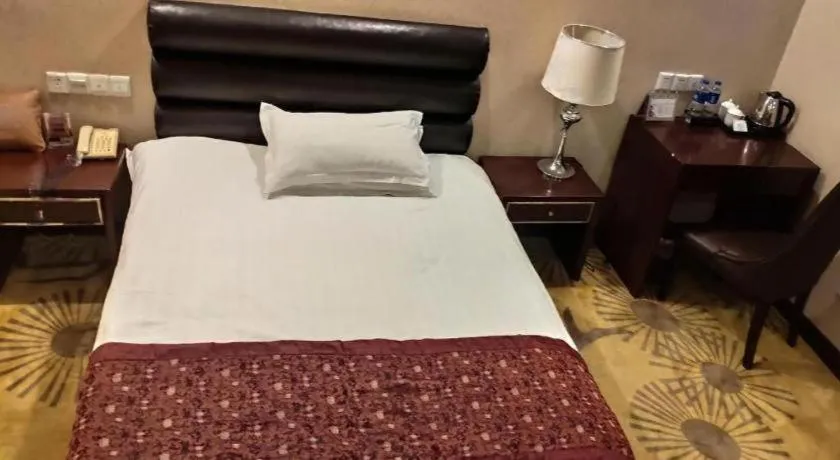 Bed in Shanghai Dikang Boutique Hotel