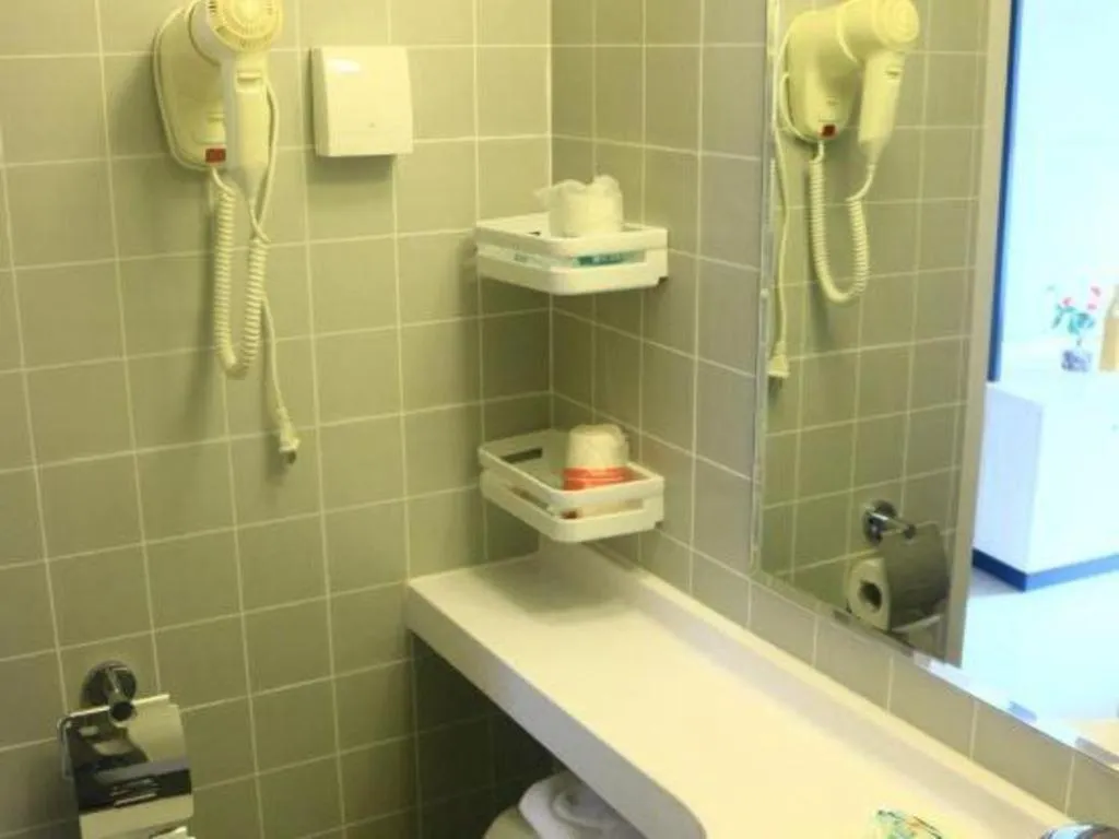 Jinjiang Inn Pingliang West Railway Station Xuanhe New City