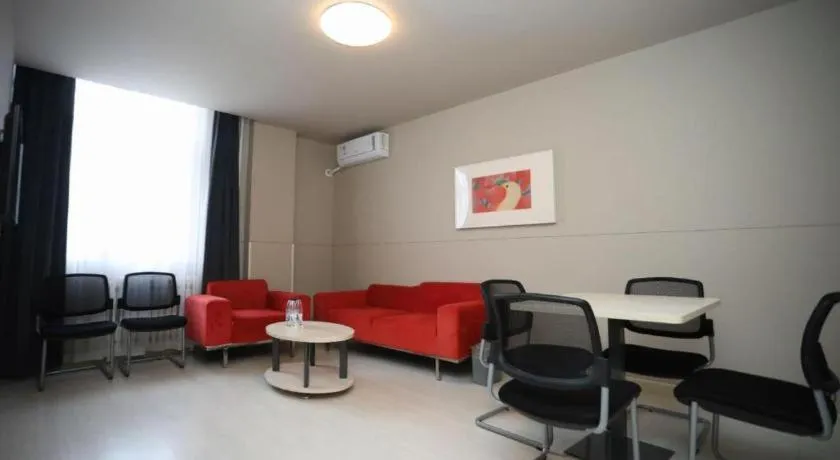 Jinjiang Inn Pingliang West Railway Station Xuanhe New City