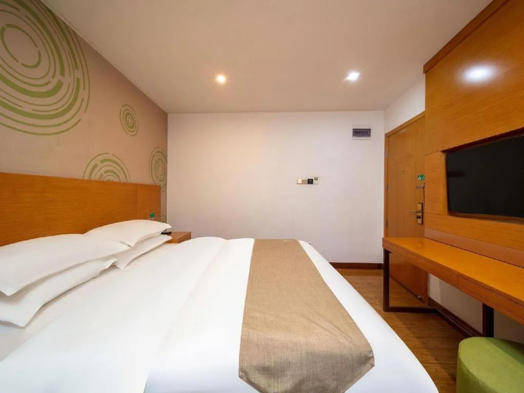 Bed in GreenTree Inn Ningbo Hangzhou Wan New District Lishi Square Business Hotel