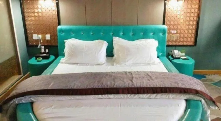 Bed in GreenTree Inn Ningbo Hangzhou Wan New District Lishi Square Business Hotel