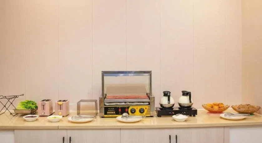 GreenTree Inn Ningbo Hangzhou Wan New District Lishi Square Business Hotel