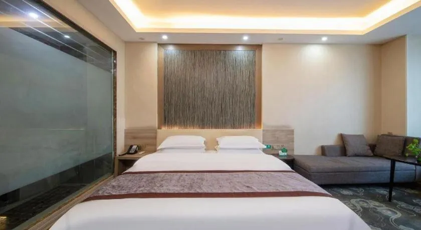 Bed in GreenTree Inn Ningbo Hangzhou Wan New District Lishi Square Business Hotel