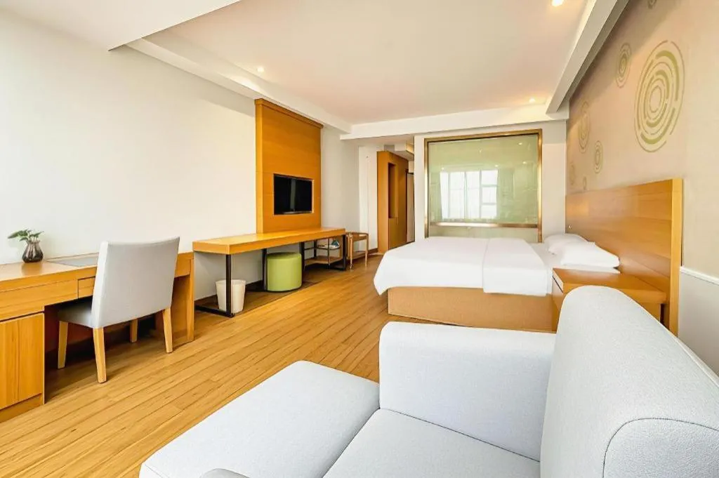 Bed in GreenTree Inn Ningbo Hangzhou Wan New District Lishi Square Business Hotel