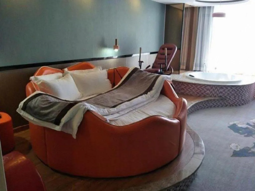 Bed in GreenTree Inn Ningbo Hangzhou Wan New District Lishi Square Business Hotel