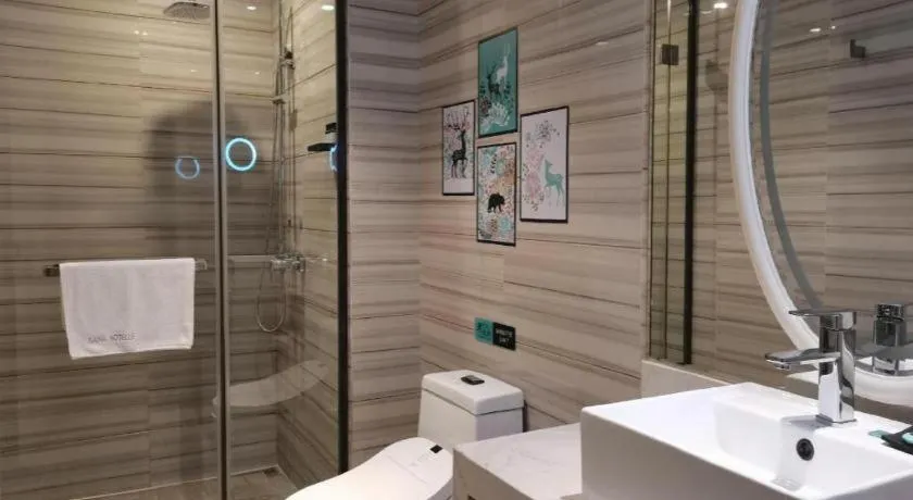 Xana Hotelle Chongqing Jiefangbei Center Branch