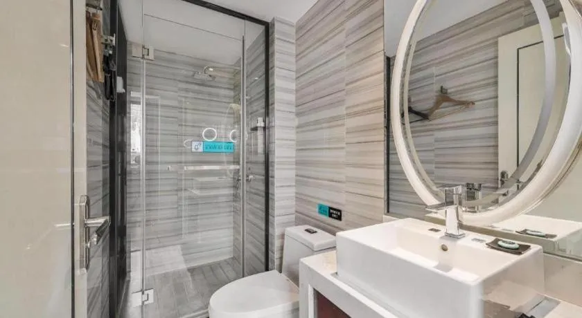 Xana Hotelle Chongqing Jiefangbei Center Branch