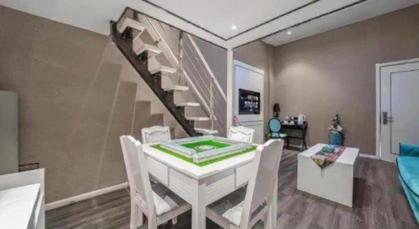 Xana Hotelle Chongqing Jiefangbei Center Branch