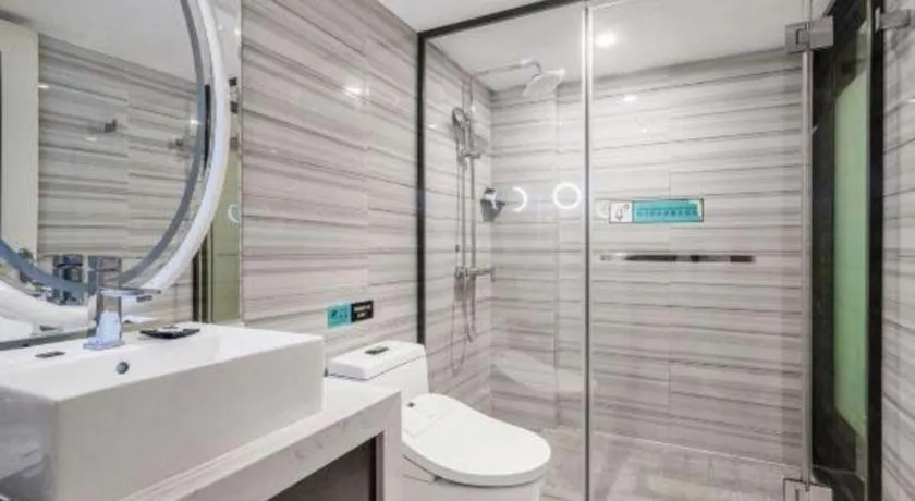 Xana Hotelle Chongqing Jiefangbei Center Branch