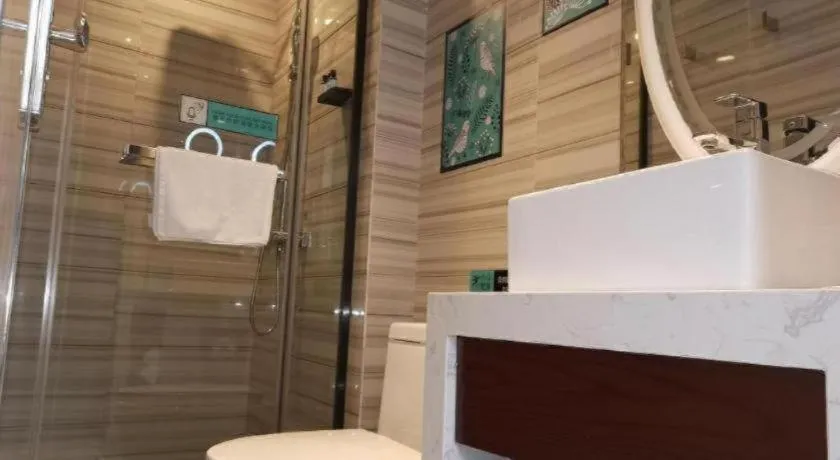 Xana Hotelle Chongqing Jiefangbei Center Branch