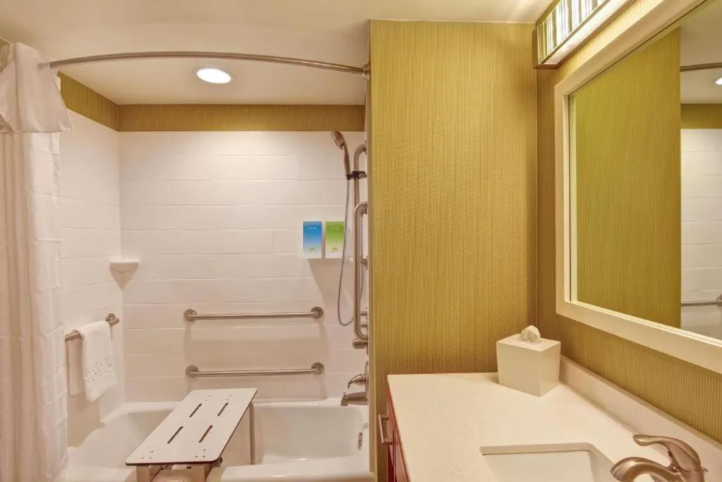 Home2 Suites by Hilton Green Bay