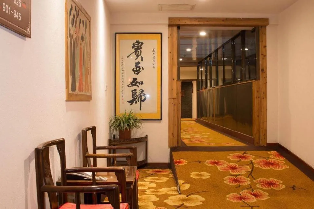 James Joyce Coffetel Xian Dayanta Metro Station Branch