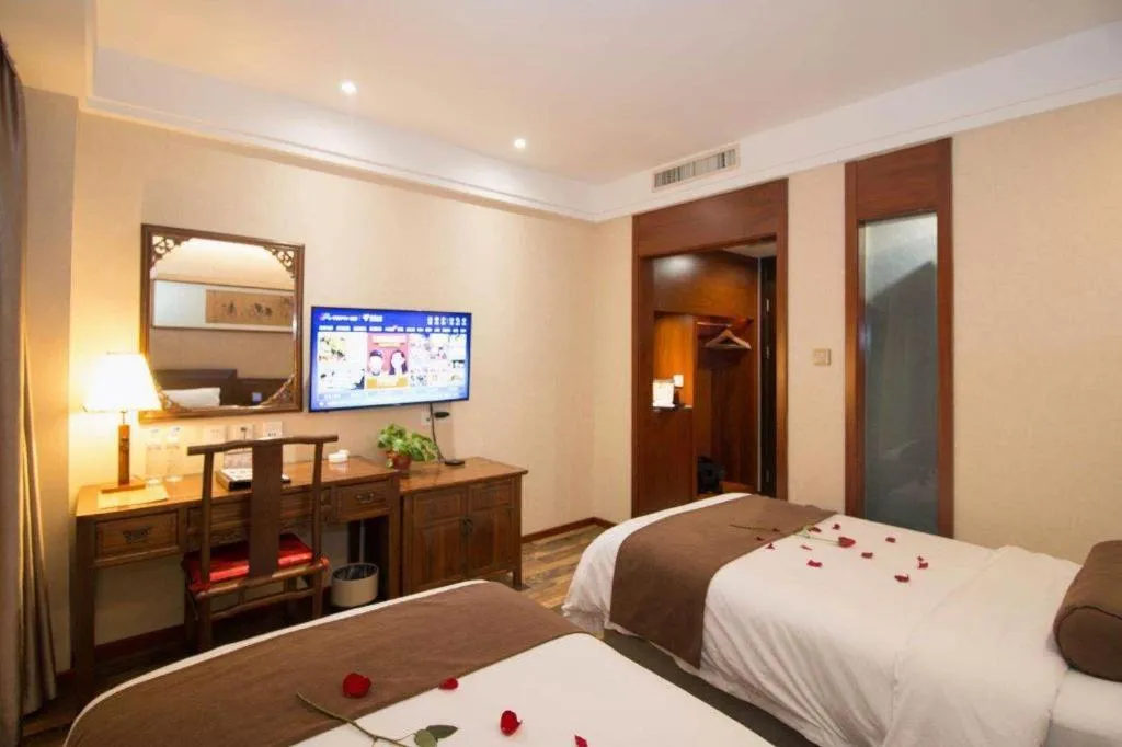 Bed in James Joyce Coffetel Xian Dayanta Metro Station Branch