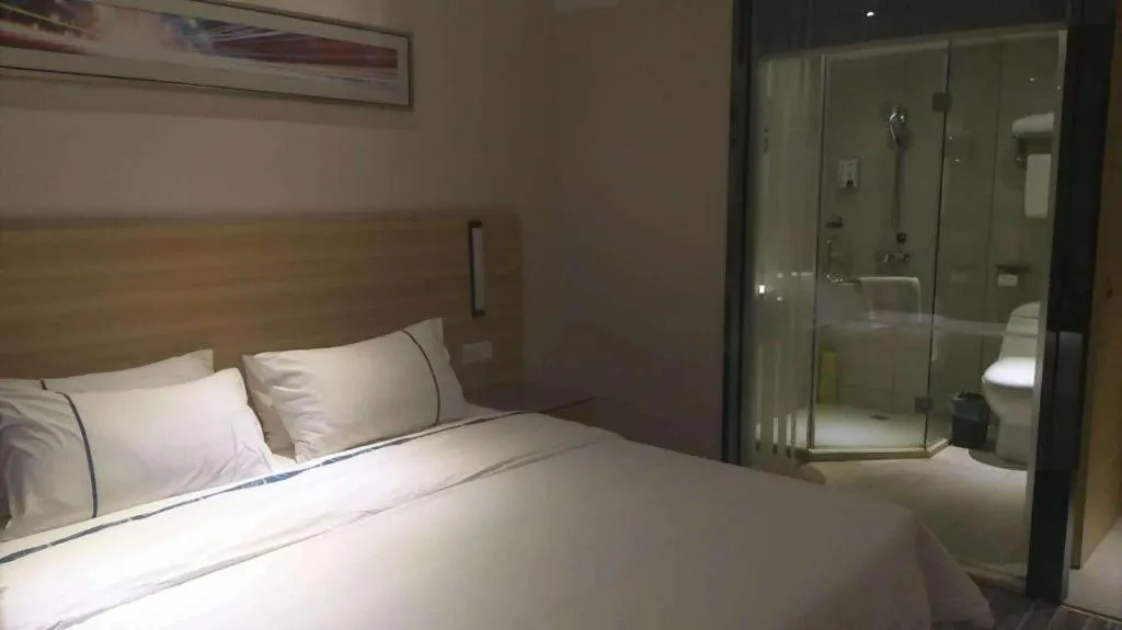 Bed in City Comfort Inn Xianning South Station Wanda