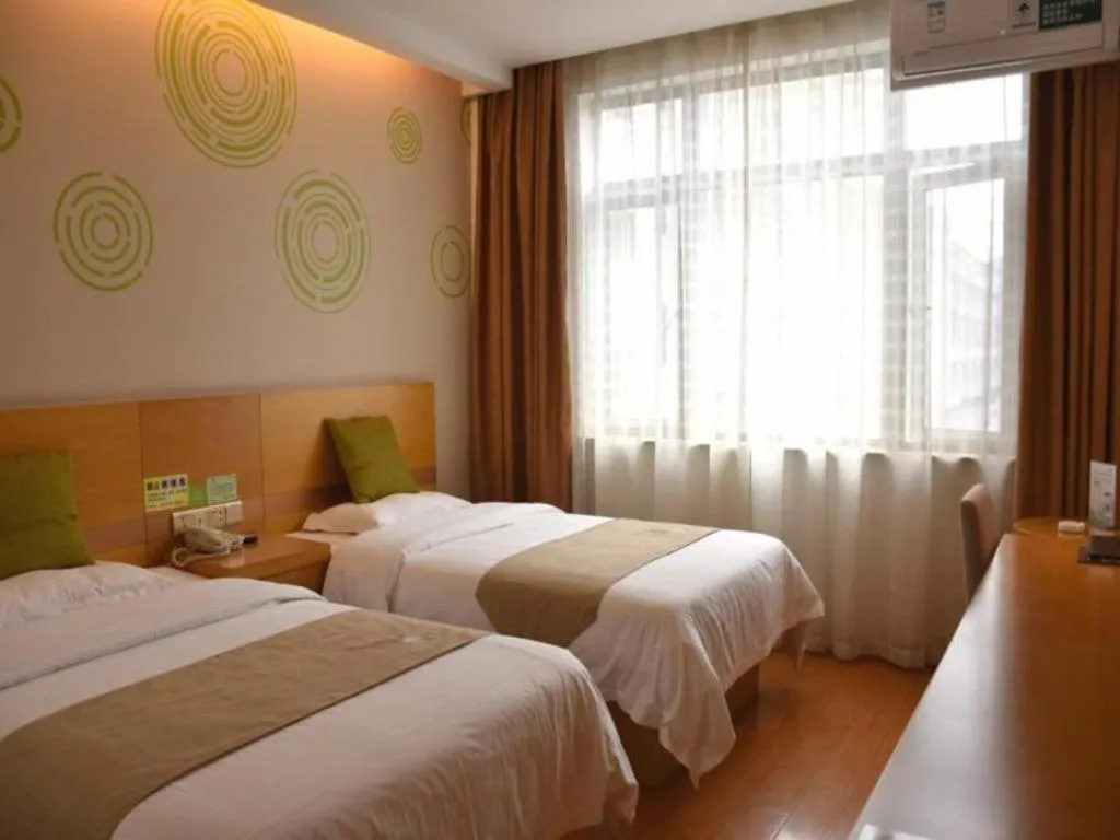 Bed in GreenTree Inn Ningbo Ninghai Beidou North Road Express Hotel