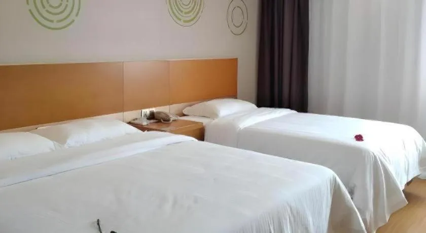 Bed in GreenTree Inn Anqing Yuexixian Wenquan Branch