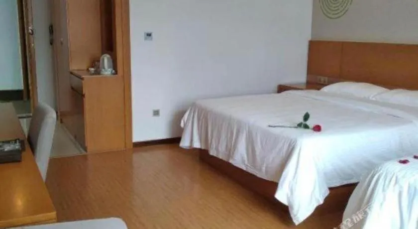 Bed in GreenTree Inn Anqing Yuexixian Wenquan Branch