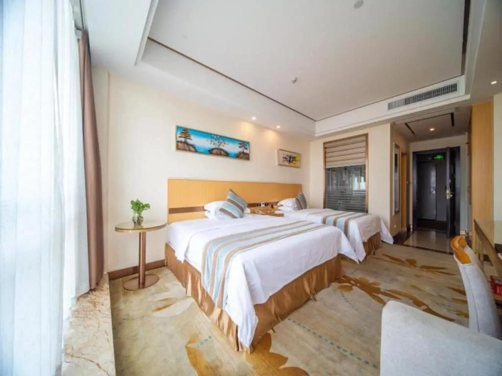 Bed in GreenTree Alliance Foshan West Station Luowu Road Hotel