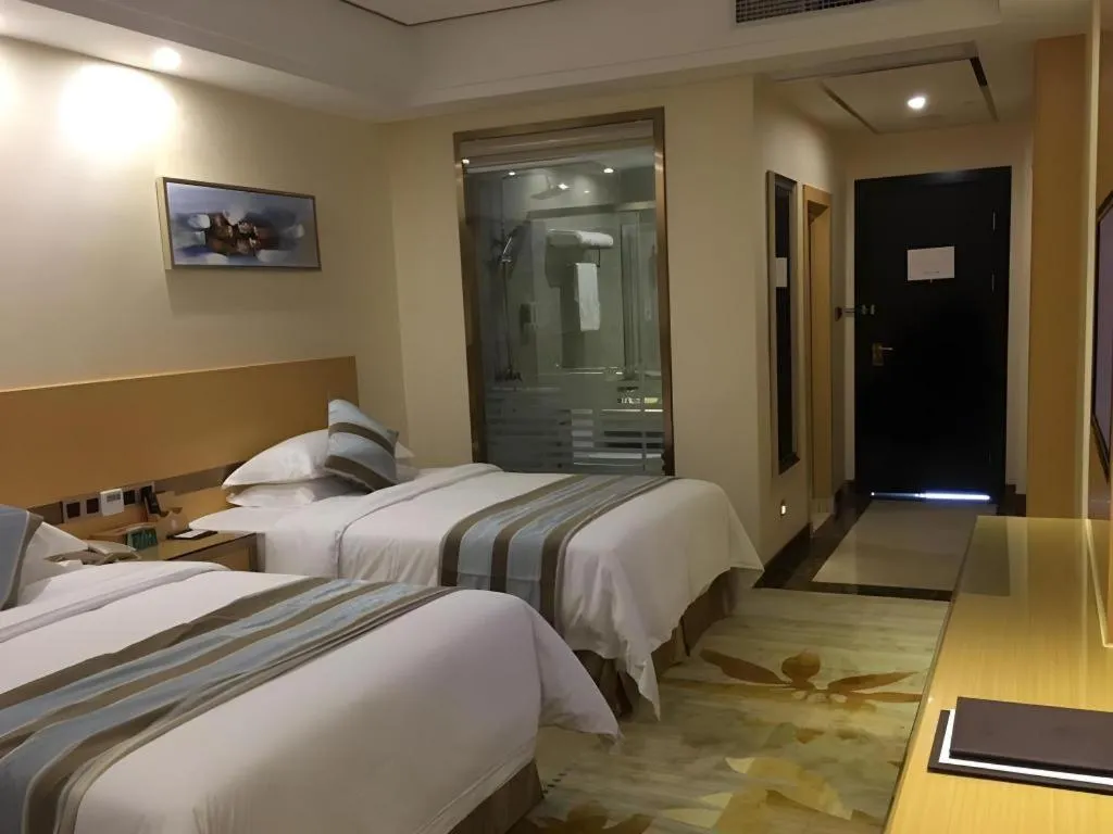 Bed in GreenTree Alliance Foshan West Station Luowu Road Hotel