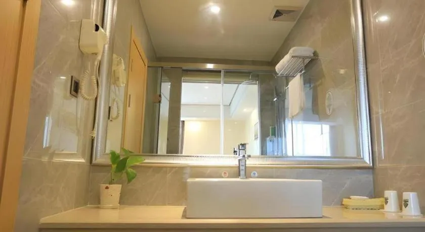 GreenTree Alliance Foshan West Station Luowu Road Hotel