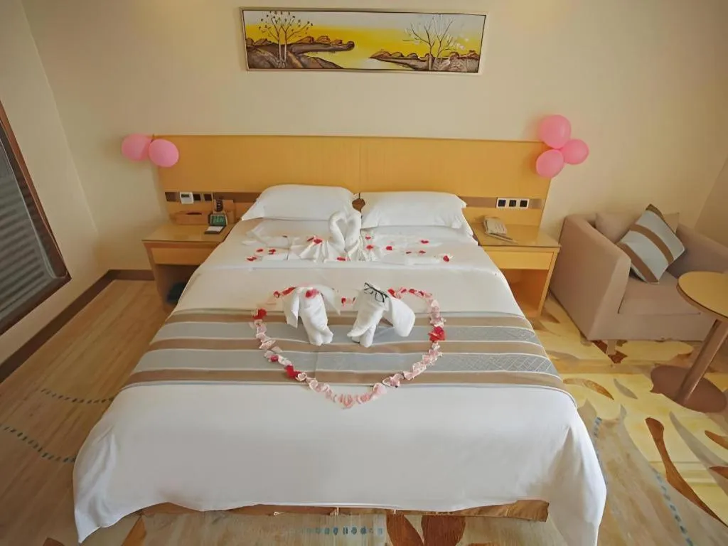 Bed in GreenTree Alliance Foshan West Station Luowu Road Hotel