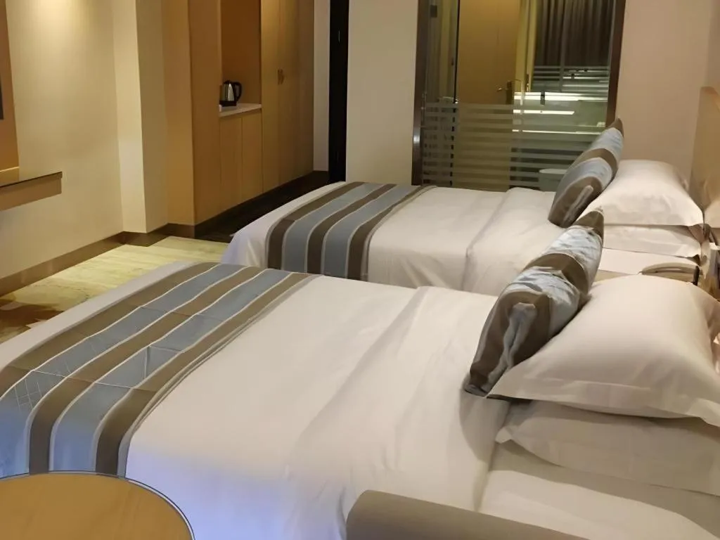 Bed in GreenTree Alliance Foshan West Station Luowu Road Hotel