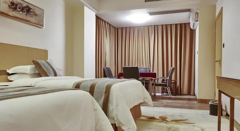 Bed in GreenTree Alliance Foshan West Station Luowu Road Hotel