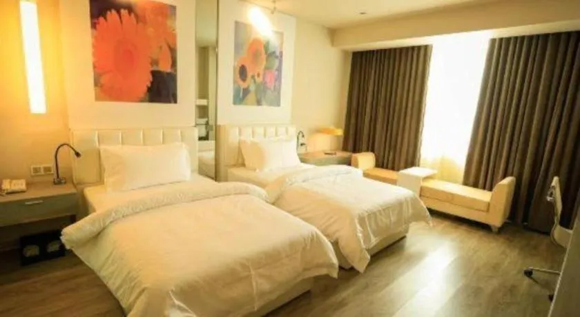 Bed in Jinjiang Metropolo Hotel - Turpan Administration Center