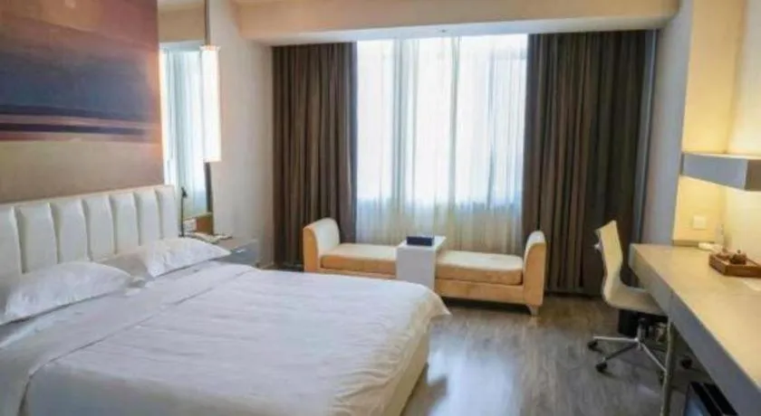 Bed in Jinjiang Metropolo Hotel - Turpan Administration Center