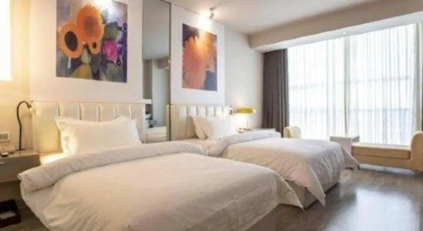 Bed in Jinjiang Metropolo Hotel - Turpan Administration Center