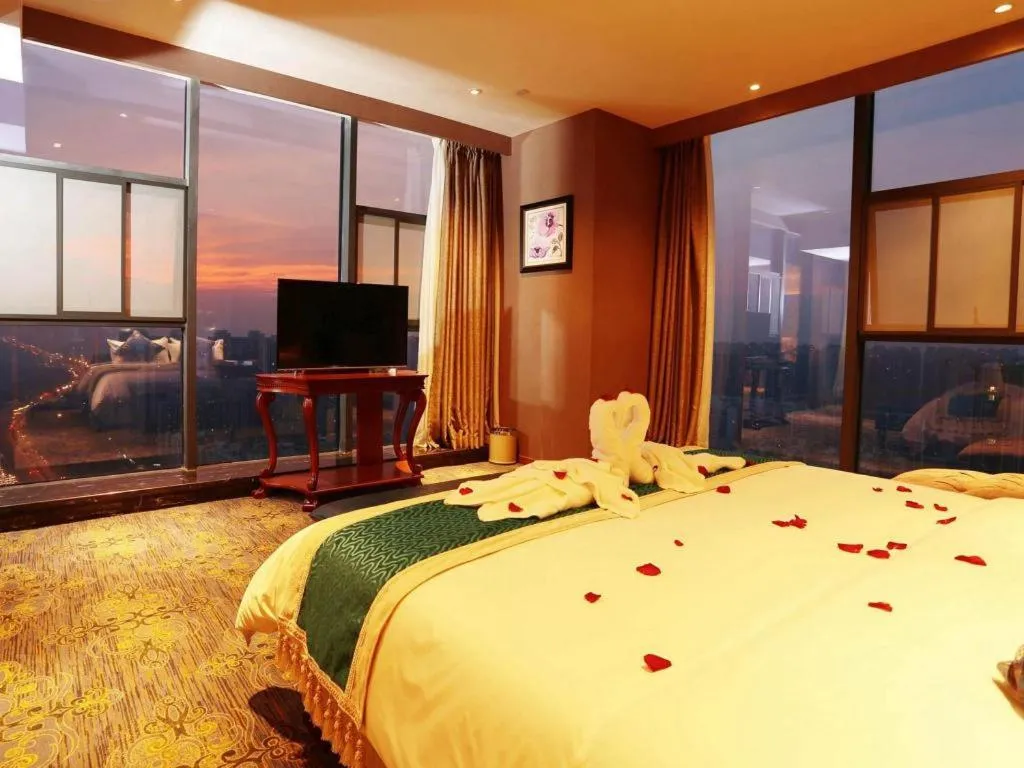 Bed in Hengding Century Hotel Chengdu