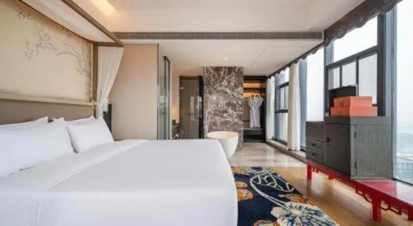 Bed in Hengding Century Hotel Chengdu