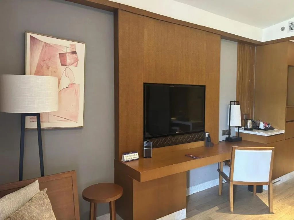 La Fountain Hotel & Resort Sanya