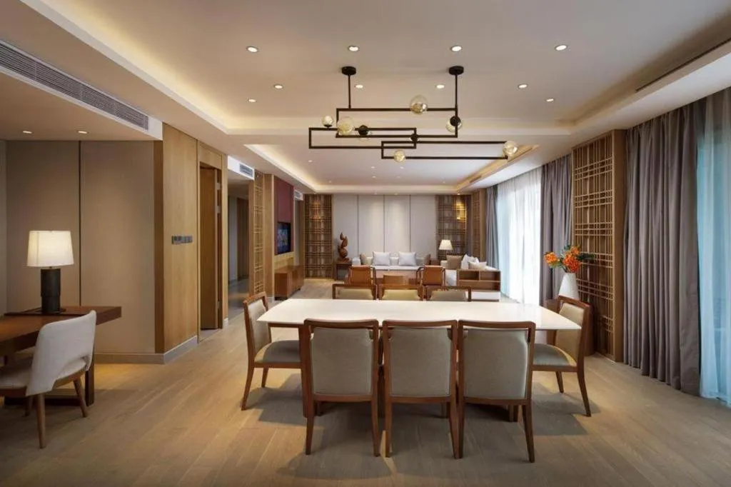 La Fountain Hotel & Resort Sanya