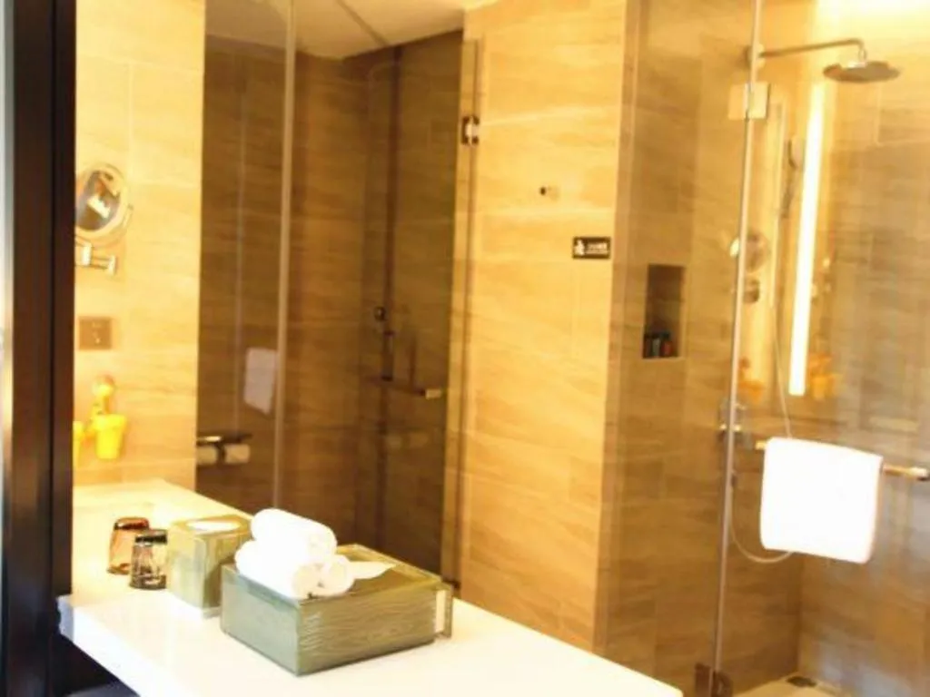 La Fountain Hotel & Resort Sanya