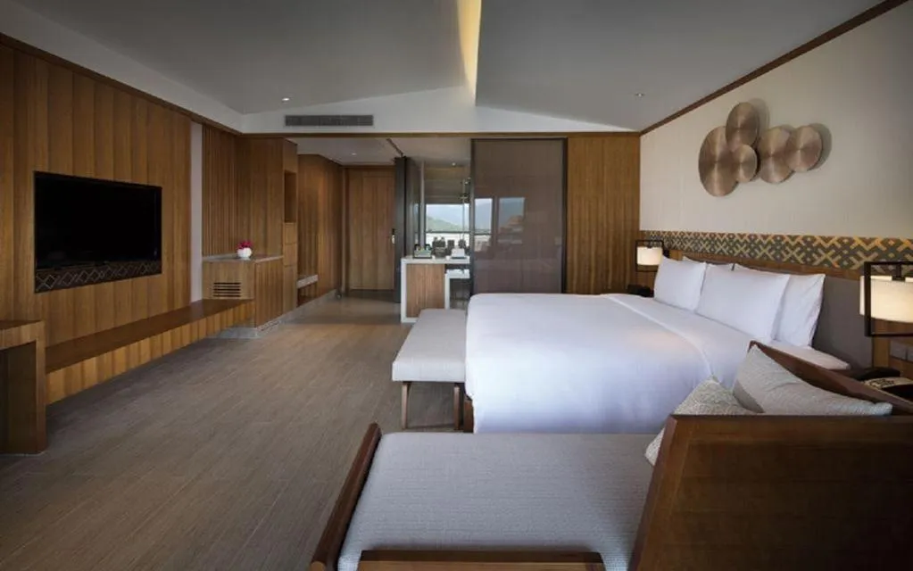 Bed in La Fountain Hotel & Resort Sanya