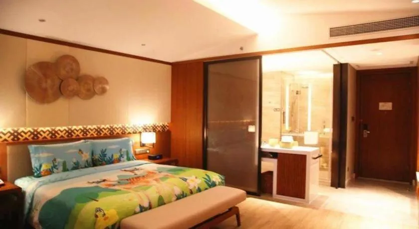 Bed in La Fountain Hotel & Resort Sanya