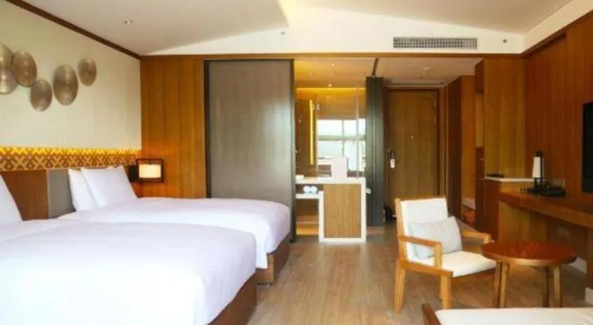 Bed in La Fountain Hotel & Resort Sanya