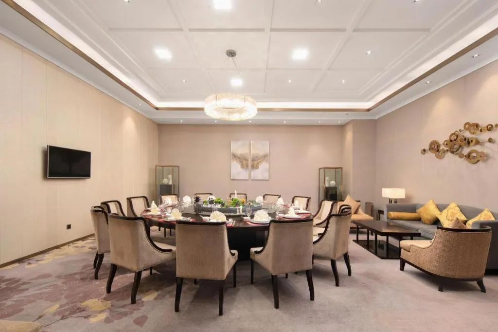 The QUBE Hotel Jingzhou