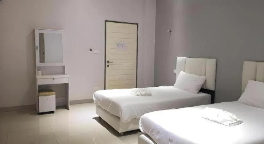 Bed in River Residence Saraburi Hotel