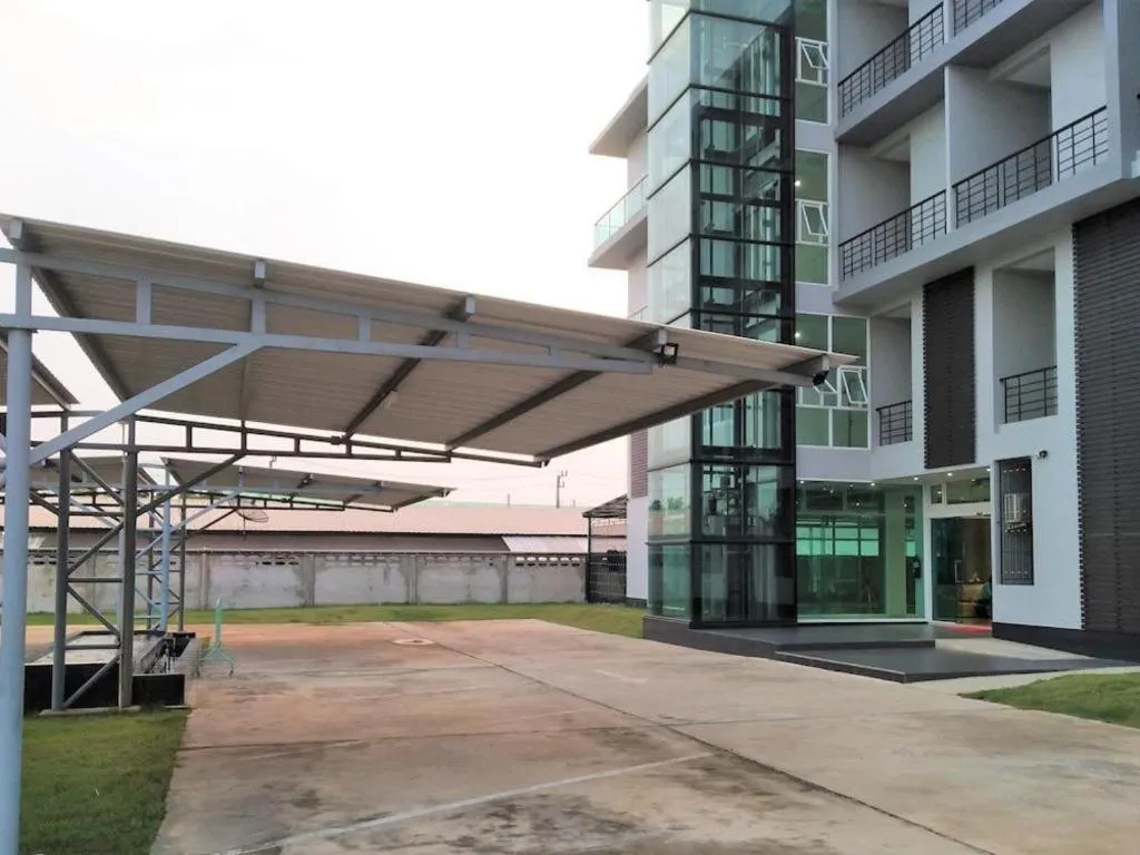 River Residence Saraburi Hotel