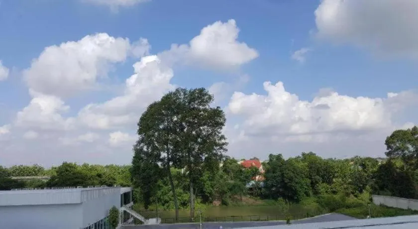 River Residence Saraburi Hotel