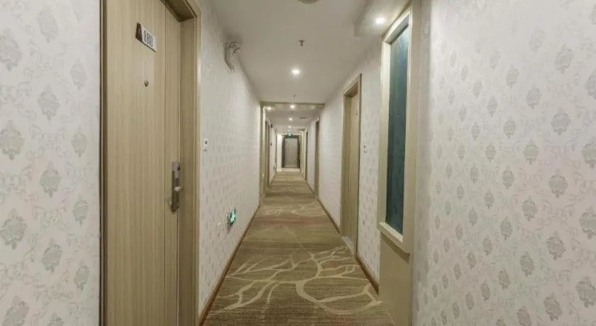 Jingtu hotel zhanjiang dingsheng plaza store