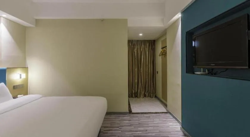 Bed in Jingtu hotel zhanjiang dingsheng plaza store